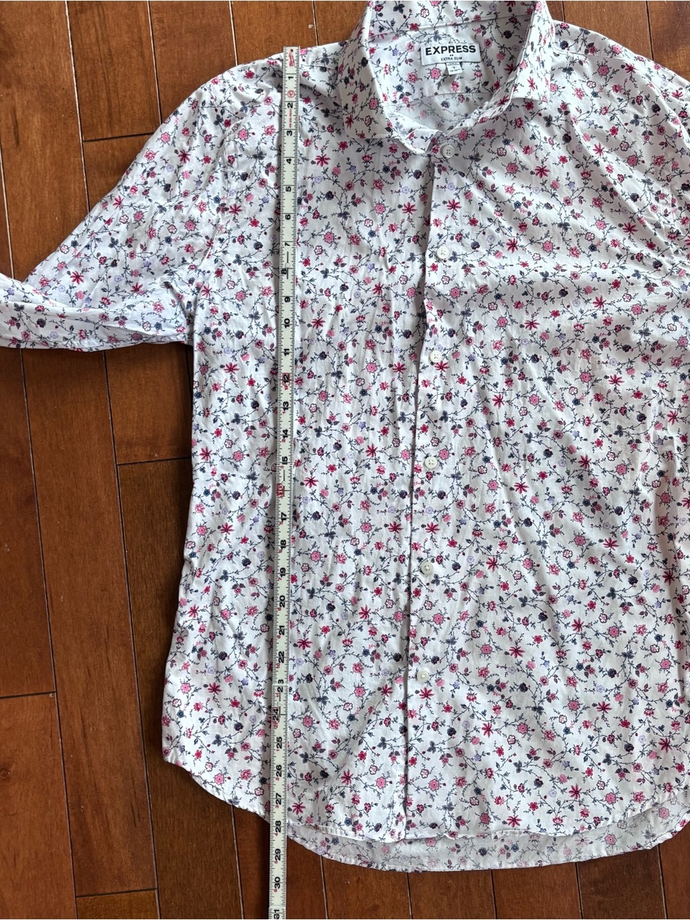 Express White Button-Down Shirt with Red & Black Floral Print - Picture 6 of 9